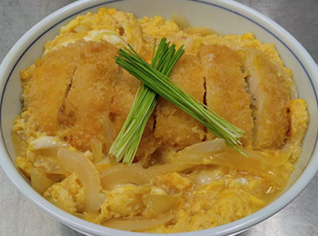 JAあわじ島の特産品レシピ「ハモカツ丼」